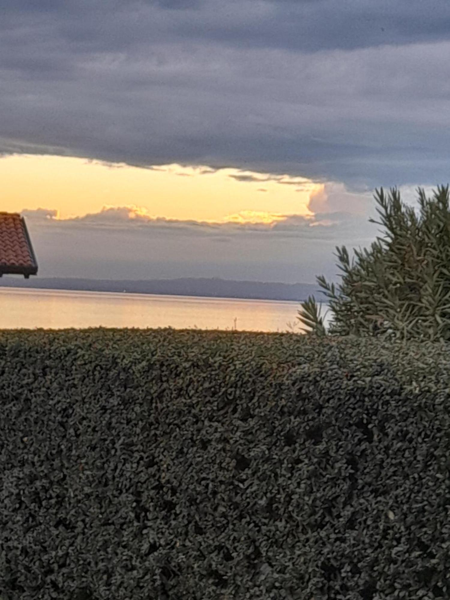 Mahatma Residence Lake View Lazise Zimmer foto